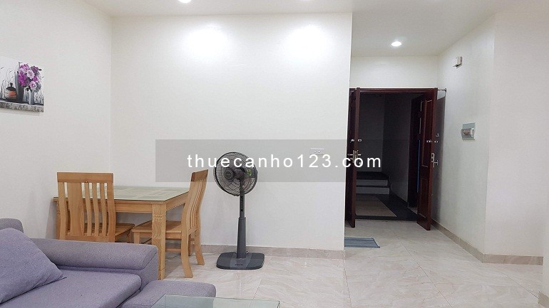 Cho thuê căn hộ giá rẻ tại Âu Cơ, Tây Hồ, 45m2, 1PN, đầy đủ nội thất