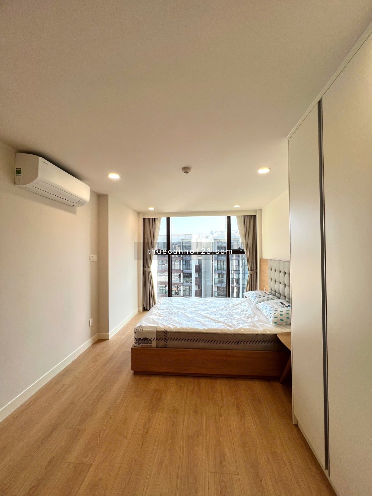 The Galleria: Cho thuê 2PN Loft - Full NT - Trống sẵn cho thuê