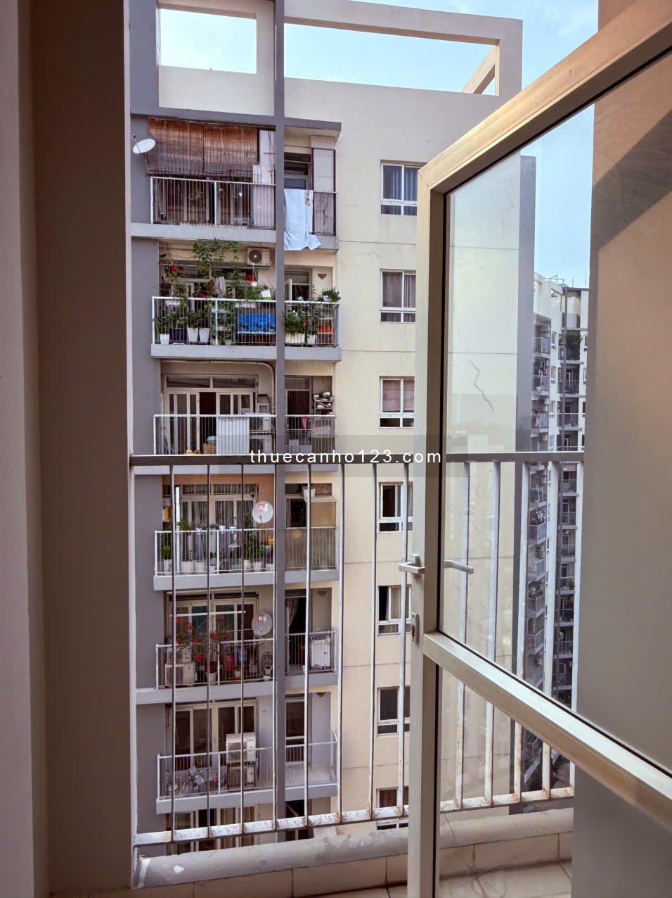 Cho thuê căn hộ Hà Đô Nguyễn Văn Công, 2Pn=11Tr [giỏ hàng 4 căn] giữ khóa 0846616468 Tèo Xem 24/7