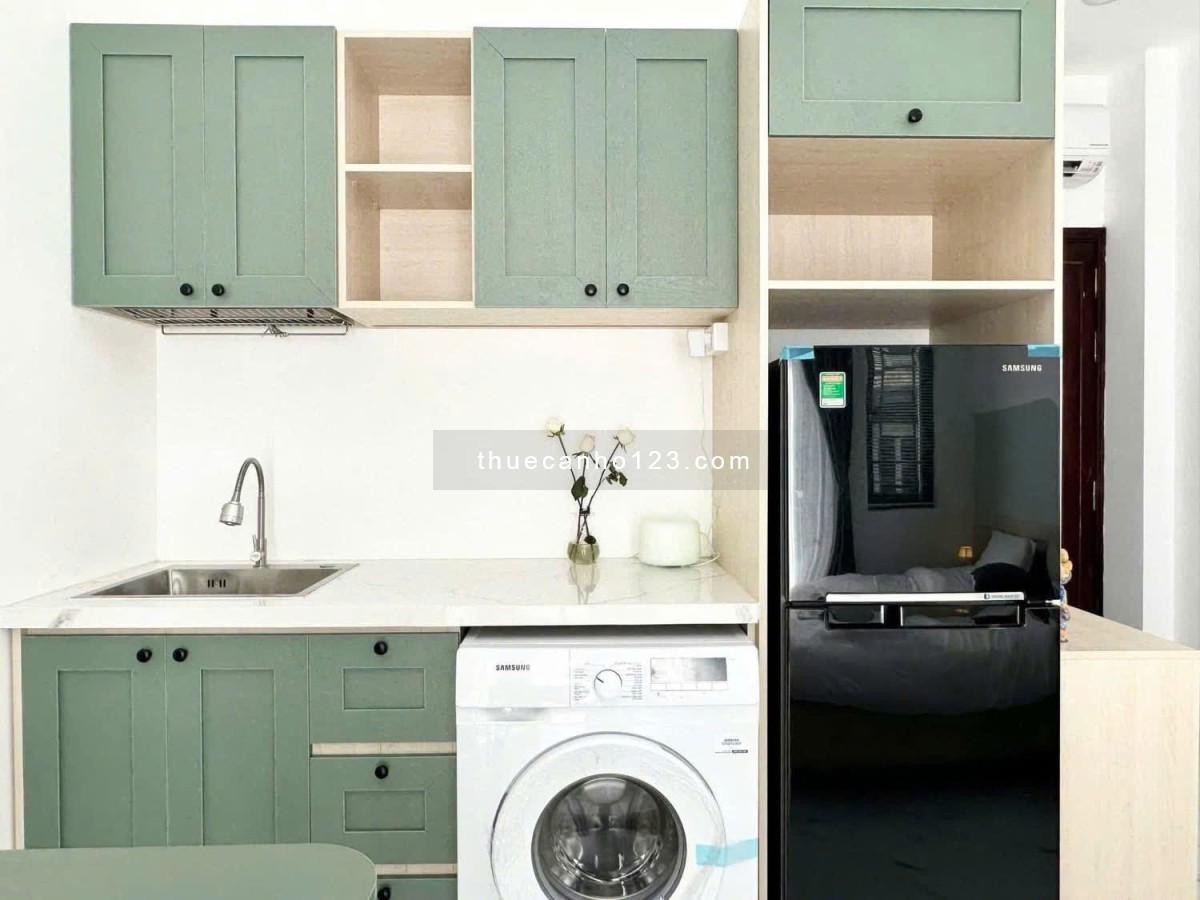 Nhà mới 100% studio bancol - Nội thất mới từ A đến Z, thang máy, bảo vệ - Gần ngã tư Hàng Xanh