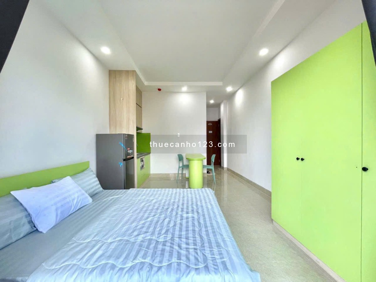 Khách Nhờ Pass phòng ngay khu Phan Xích Long, Nhận phòng đầu tháng 7