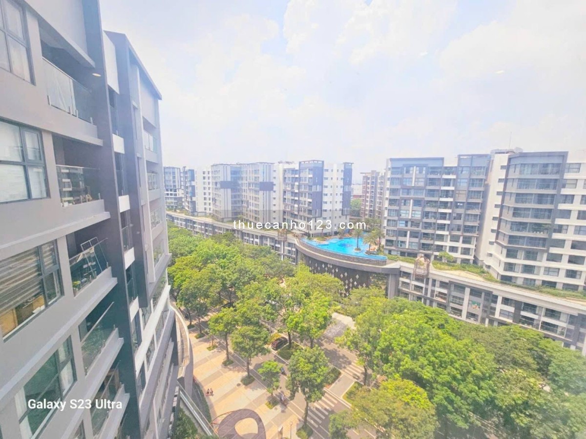 Cho thuê căn góc 2PN,2WC, 85m2 Diamond Plus, Celadon City Q.Tân Phú, giá 16tr, có ô xe hơi, ntcb