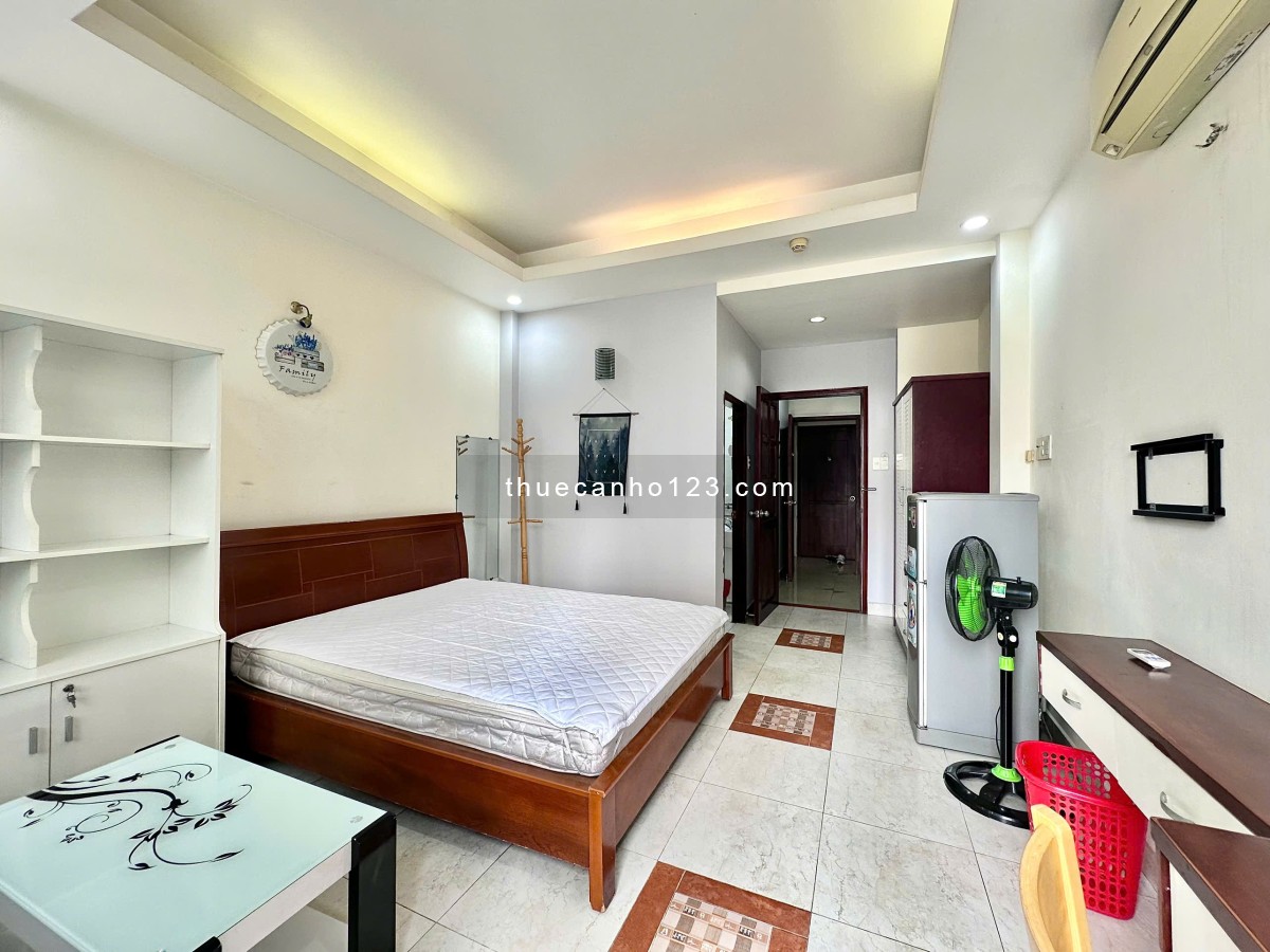 1PN ban công ngay Võ Thị Sáu - Trương Quyền gần CV Lê Văn Tám, nhà thờ Tân Định Quận 3 giáp Quận 1