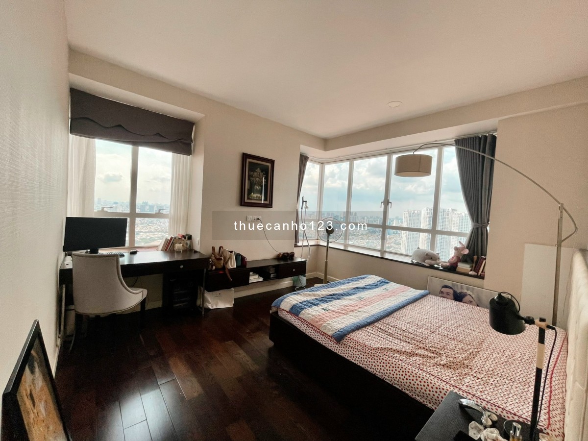 Cho thuê căn Sunrise City, 162m2, 3pn, 3wc, đầy đủ nội thất, view mát, giá: 30 tr, LH: 0938498349