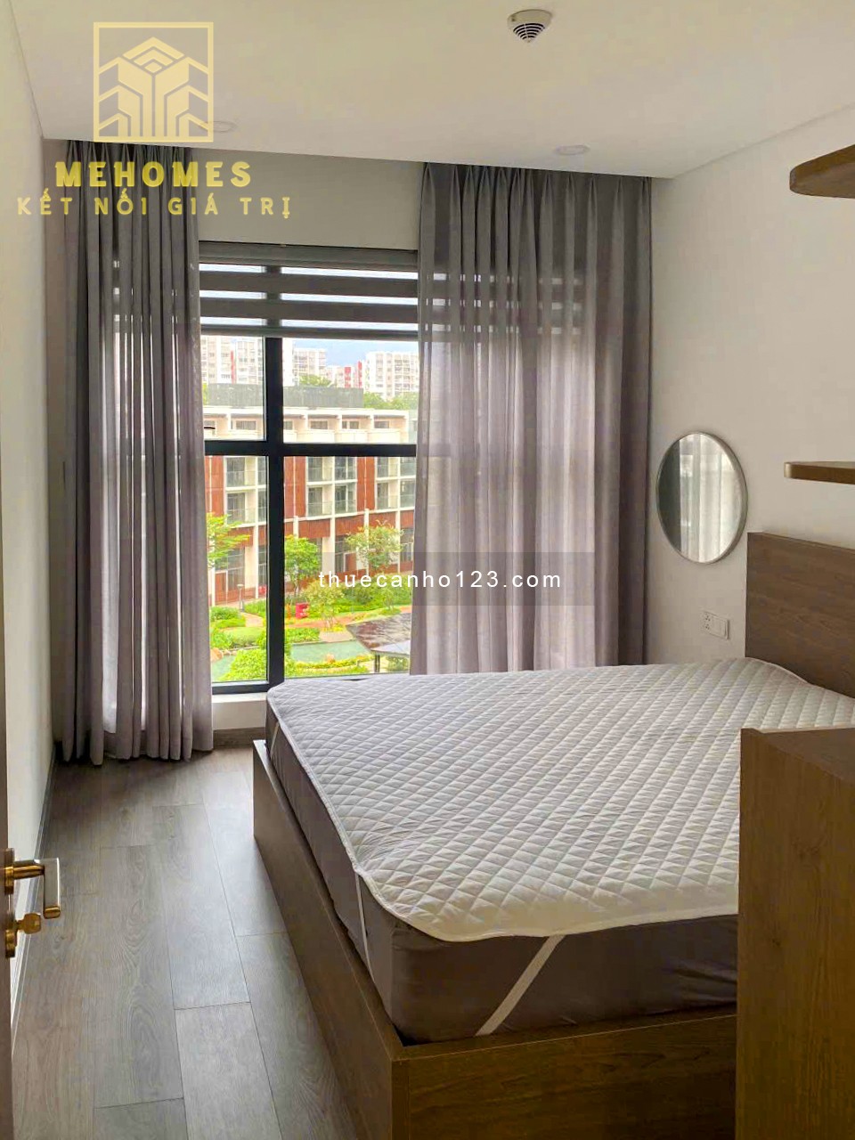 Căn hộ cao cấp Diamond Brilliant 2PN+ 112m2, full nội thất đẹp mới chưa ai ở, view thoáng mát