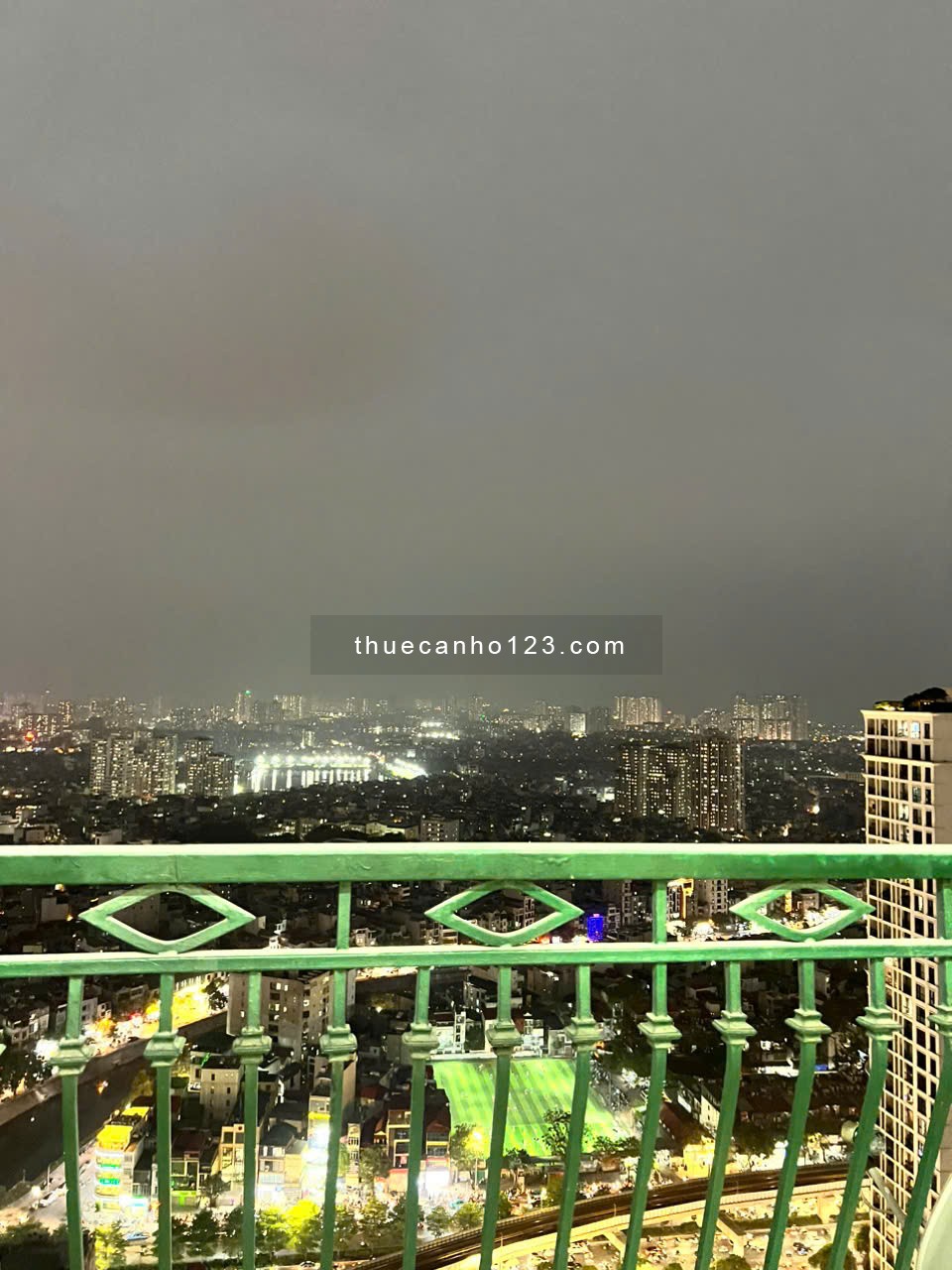 Quỹ căn hộ cho thuê Vinhomes Royal City. Căn hộ 2 phòng ngủ - 4 phòng ngủ