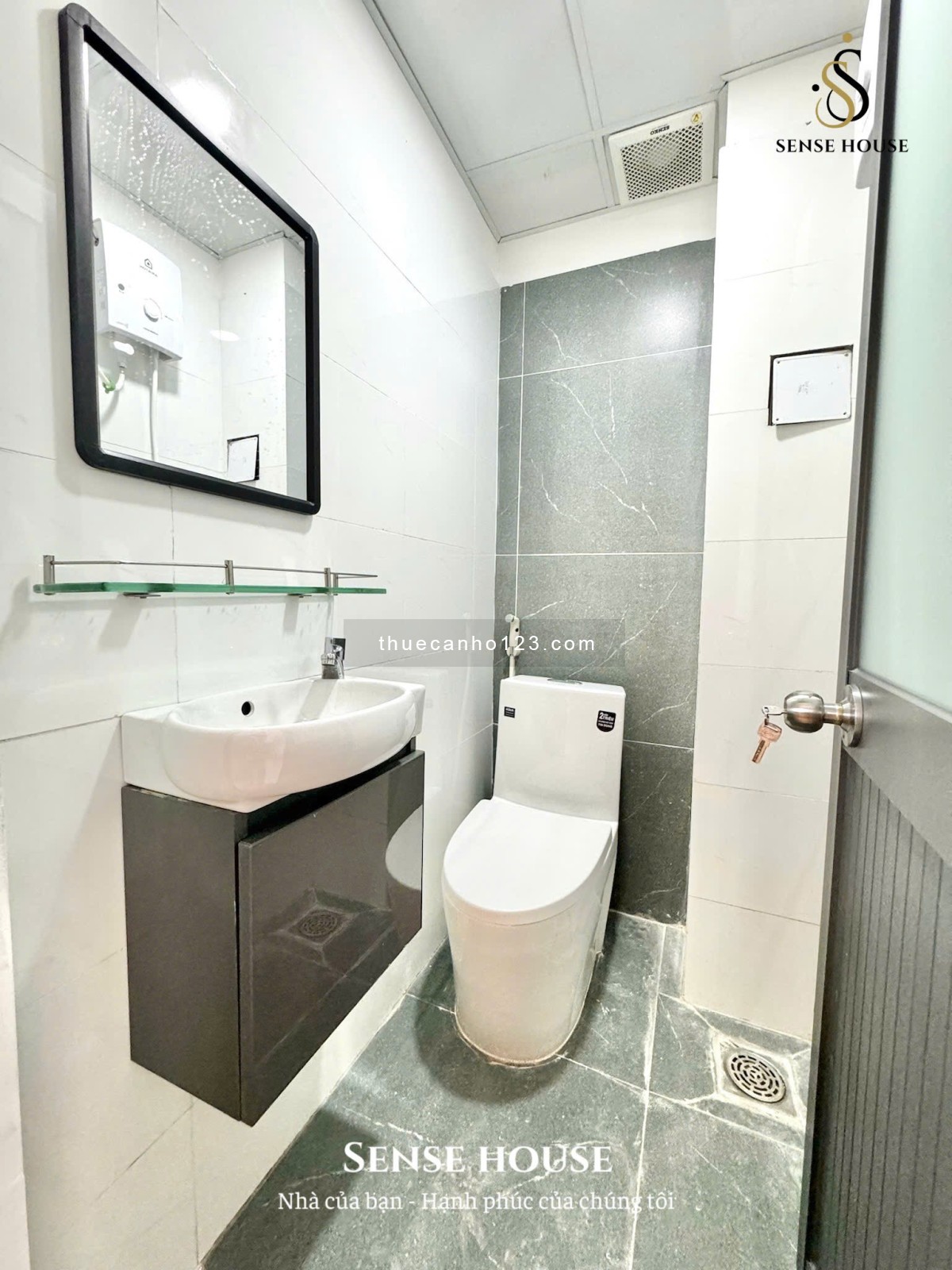 Phòng cho sinh viên, người đi làm lịch sự – Có cửa sổ thoáng mát – Hỗ trợ deal giá