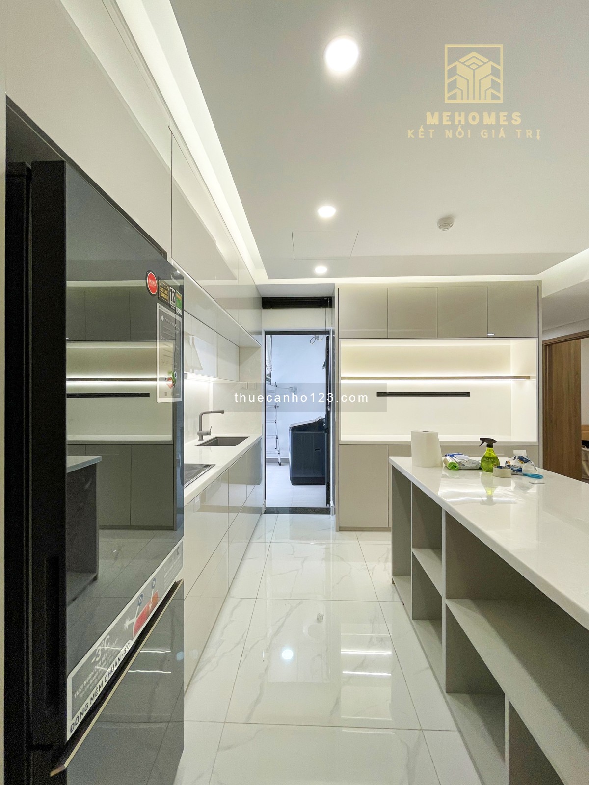 Chính chủ cho thuê 3pn 2wc 117m2 khu cao cấp Diamond Celadon City, gần full nội thất