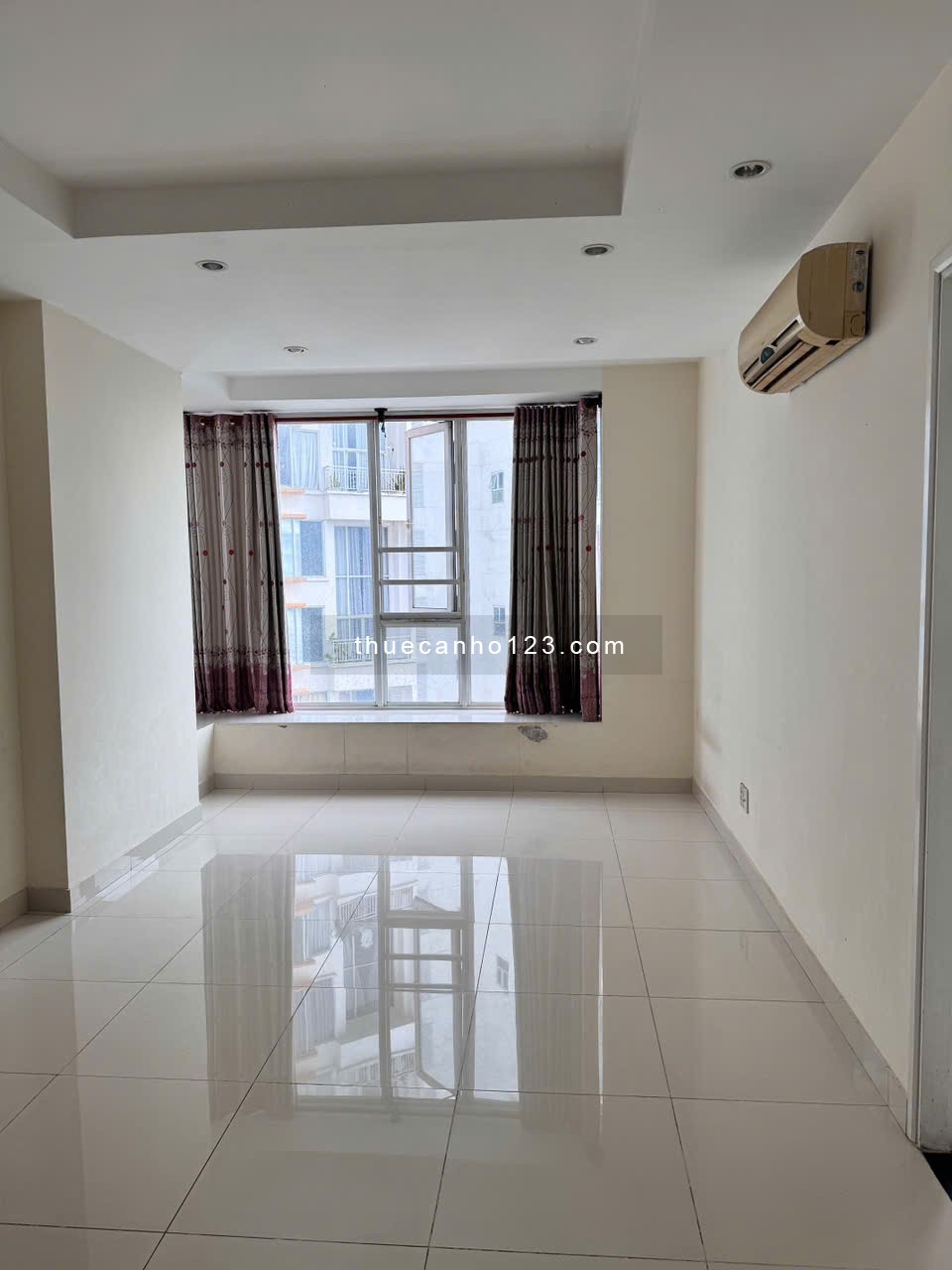 Tôi cần cho thuê CH Terra Rosa 80m2 - 2 PN giá 6,5 tr/th ở KDC 13E Intresco, Bình Chánh