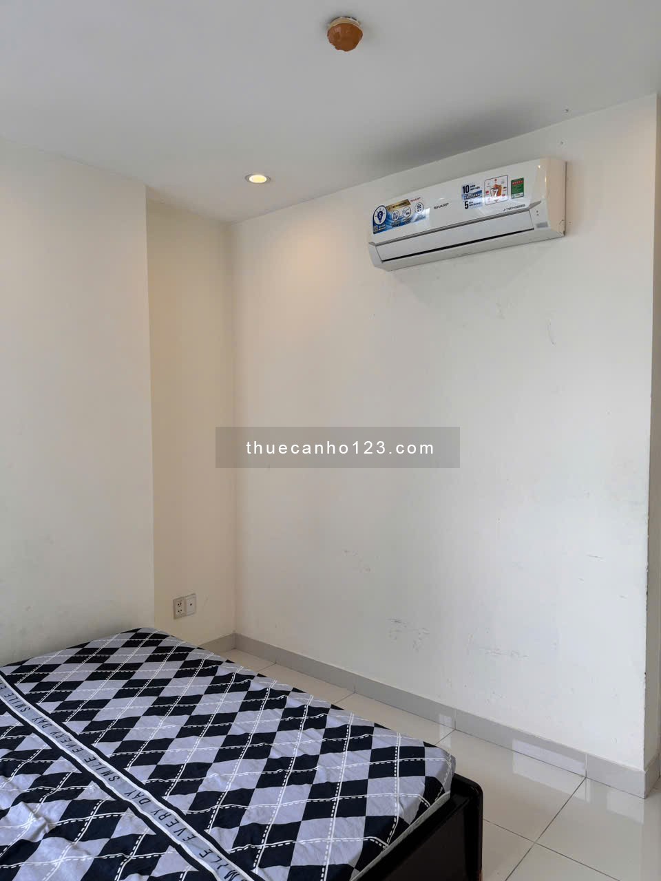 Tôi cần cho thuê CH Terra Rosa 80m2 - 2 PN giá 6,5 tr/th ở KDC 13E Intresco, Bình Chánh