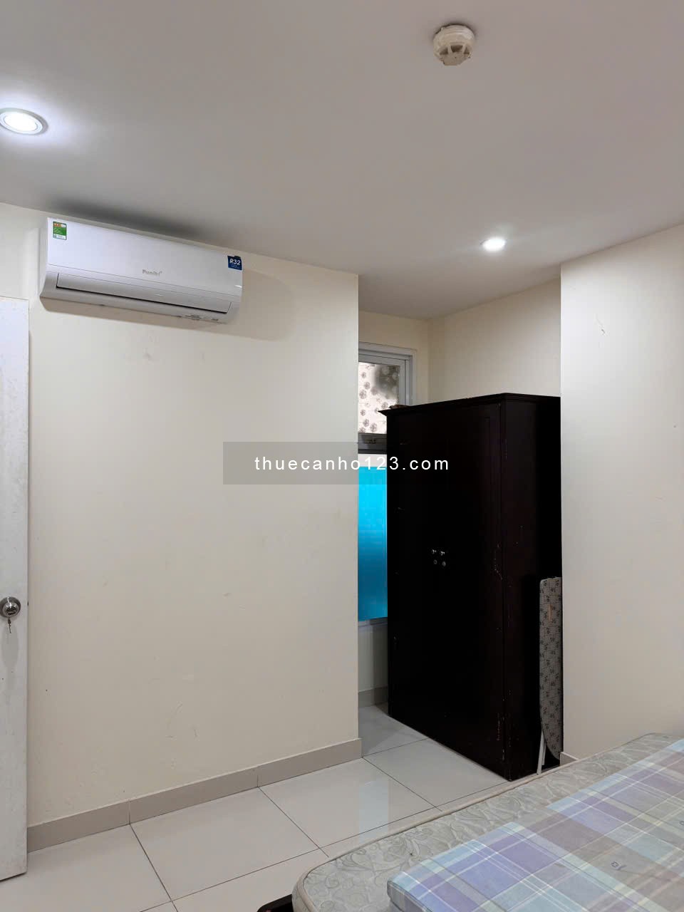 Tôi cần cho thuê CH Terra Rosa 80m2 - 2 PN giá 6,5 tr/th ở KDC 13E Intresco, Bình Chánh