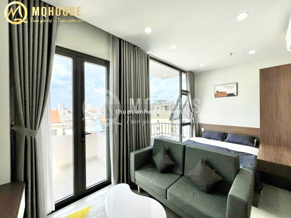 Studio bancol xinh xinh - Nhà mới, thang máy, tiện nghi hết nấc - Gần Điện Biên Phủ