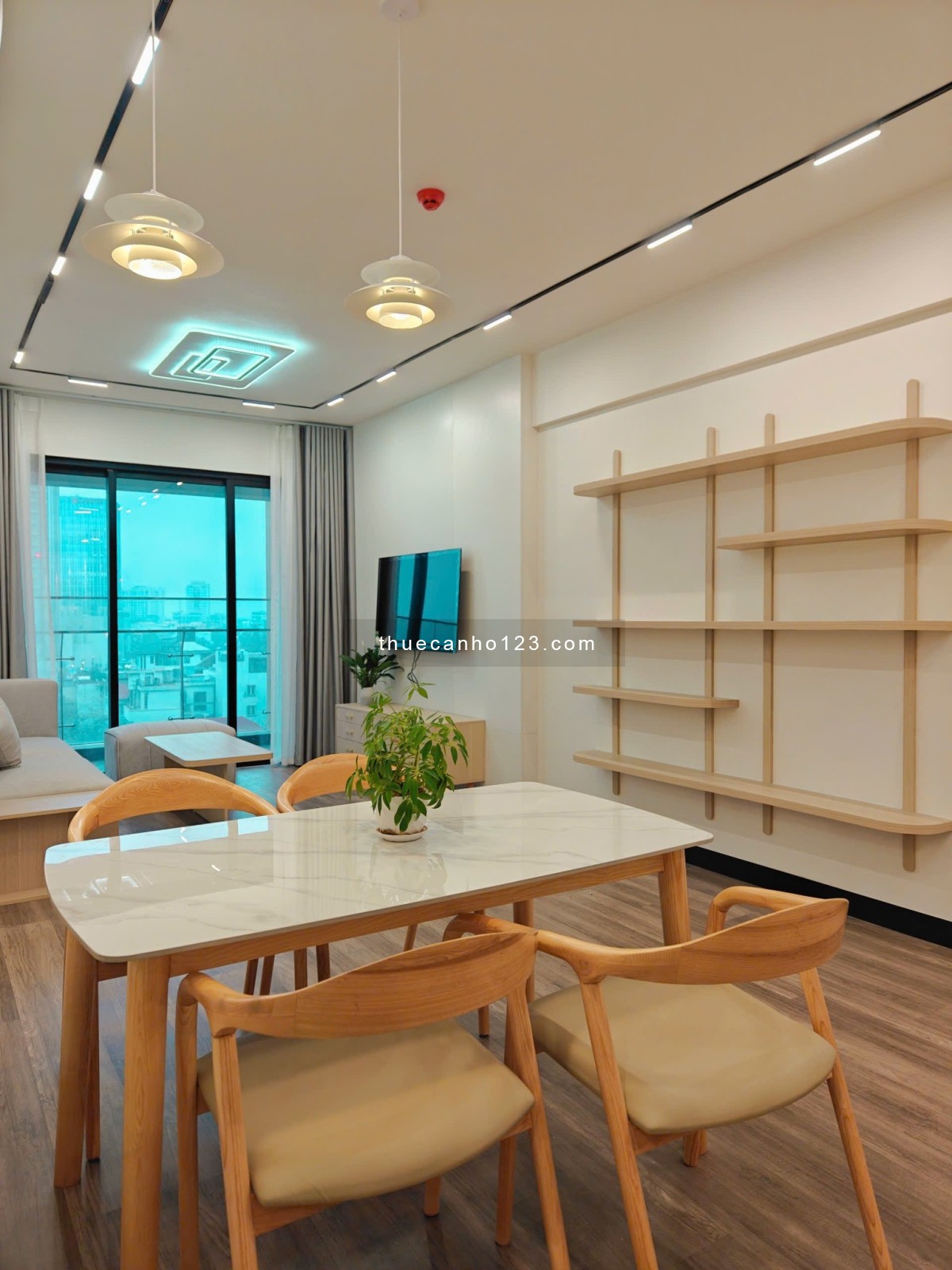 Em quản lý cho chủ nhà các căn cho thuê bên Soho Heritage Westlake Tây Hồ