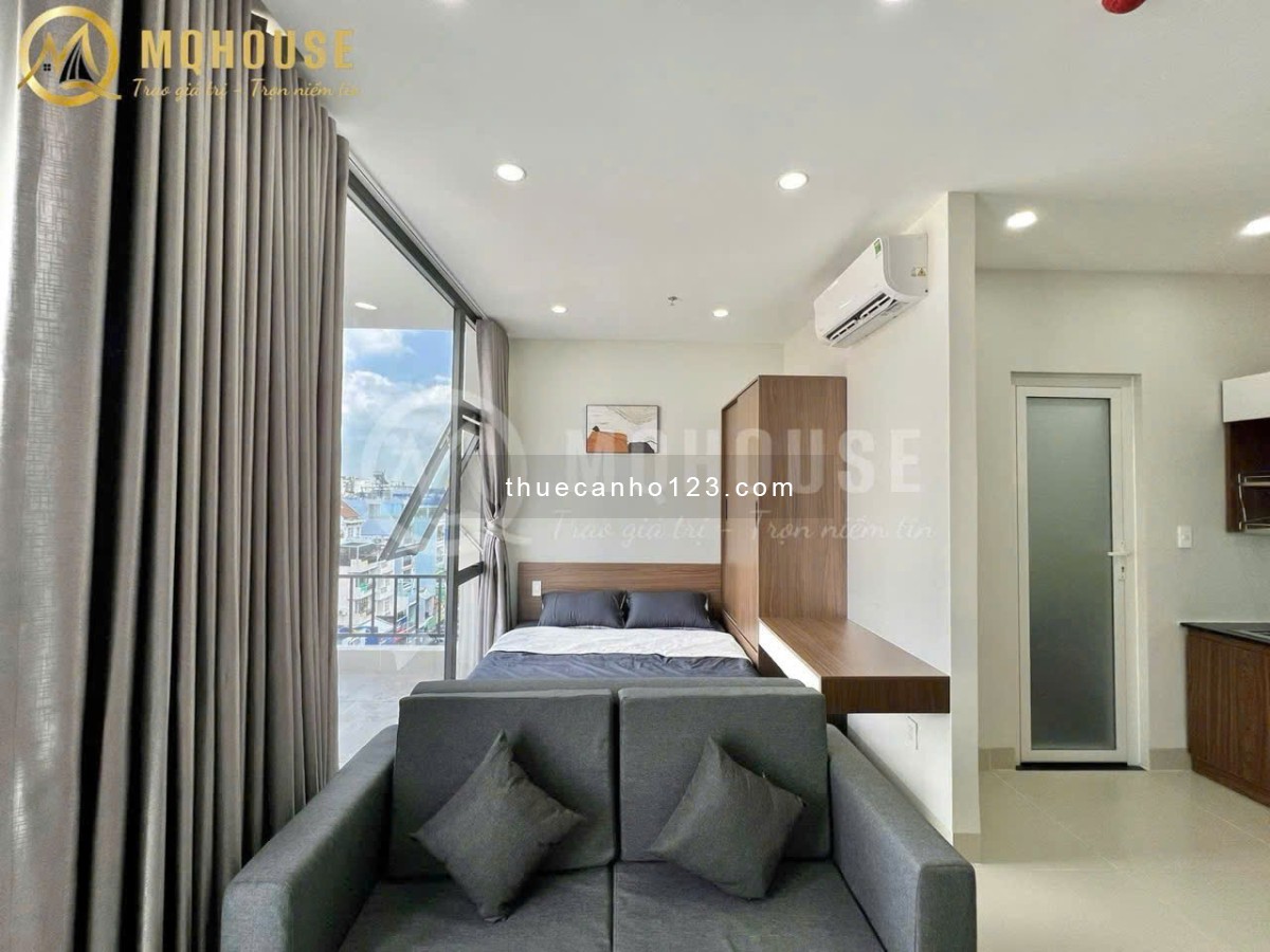 Studio bancol xinh xinh - Nhà mới, thang máy, tiện nghi hết nấc - Gần Điện Biên Phủ