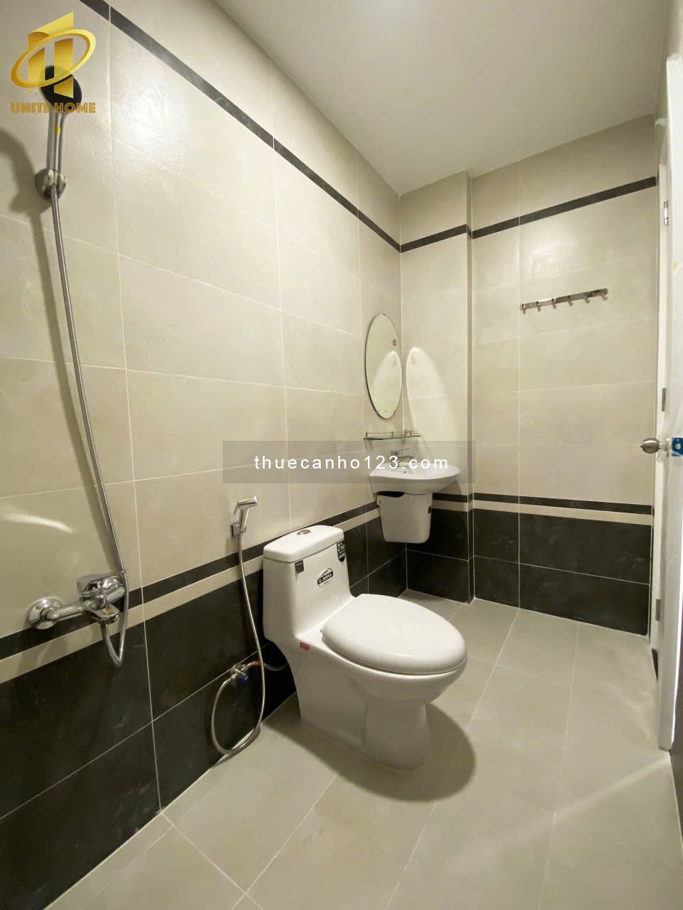 Phòng đẹp ngay trung tâm Q7, gần trường ĐH NTT, TDT, RMIT, gần các mall lớn Lotte, SC Vivo,… chỉ 5p