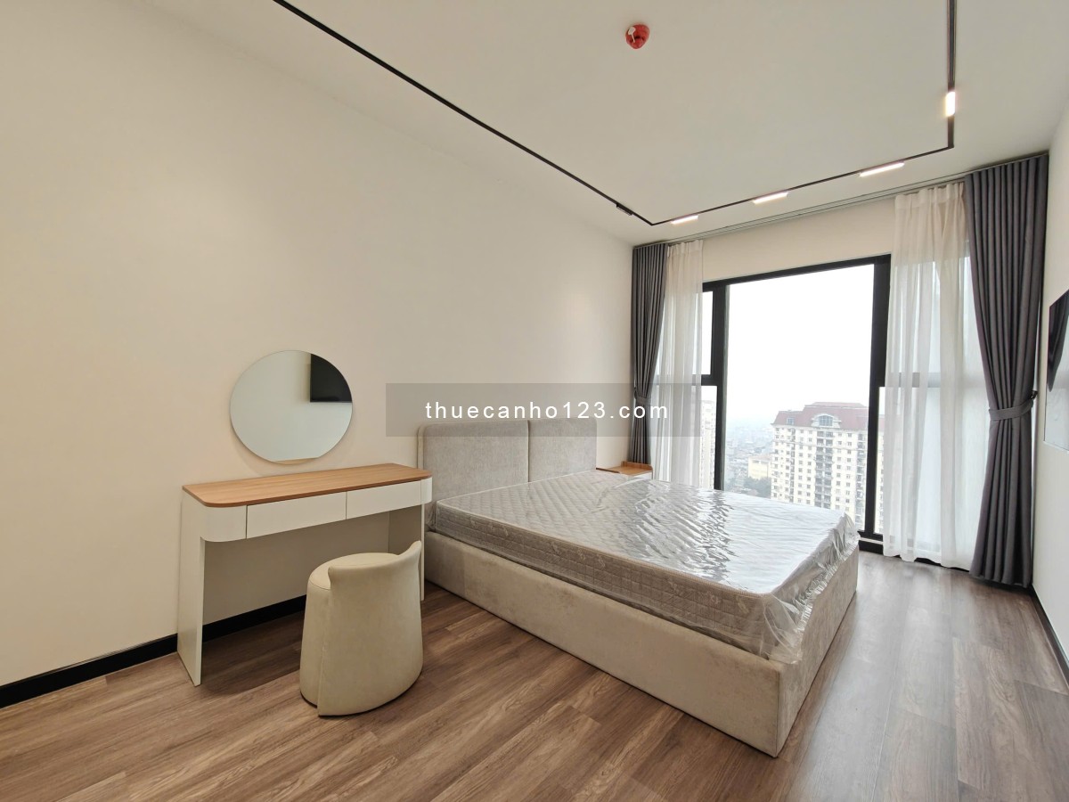 Em quản lý cho chủ nhà các căn cho thuê bên Soho Heritage Westlake Tây Hồ