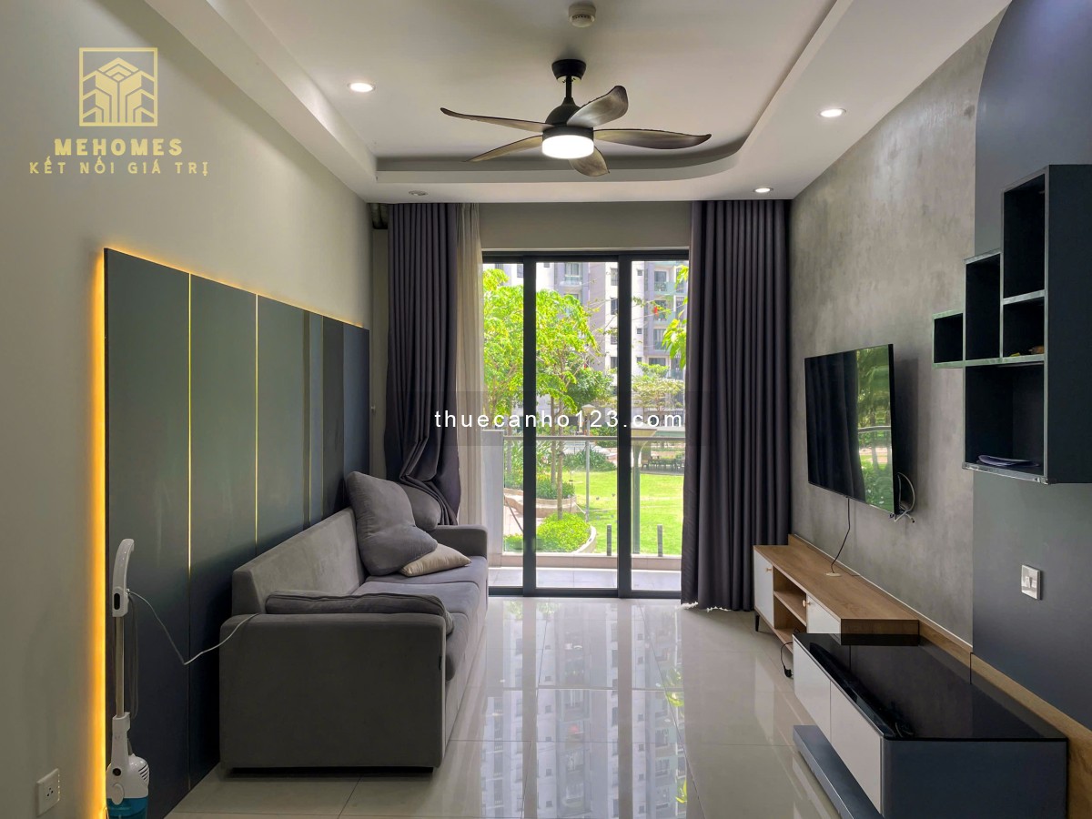 Chính chủ cho thuê 2PN full nội thất xịn đẹp, tầng thấp, view nội khu