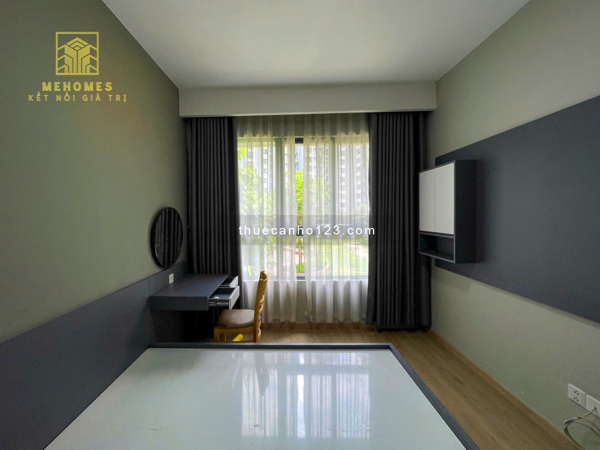 Chính chủ cho thuê 2PN full nội thất xịn đẹp, tầng thấp, view nội khu