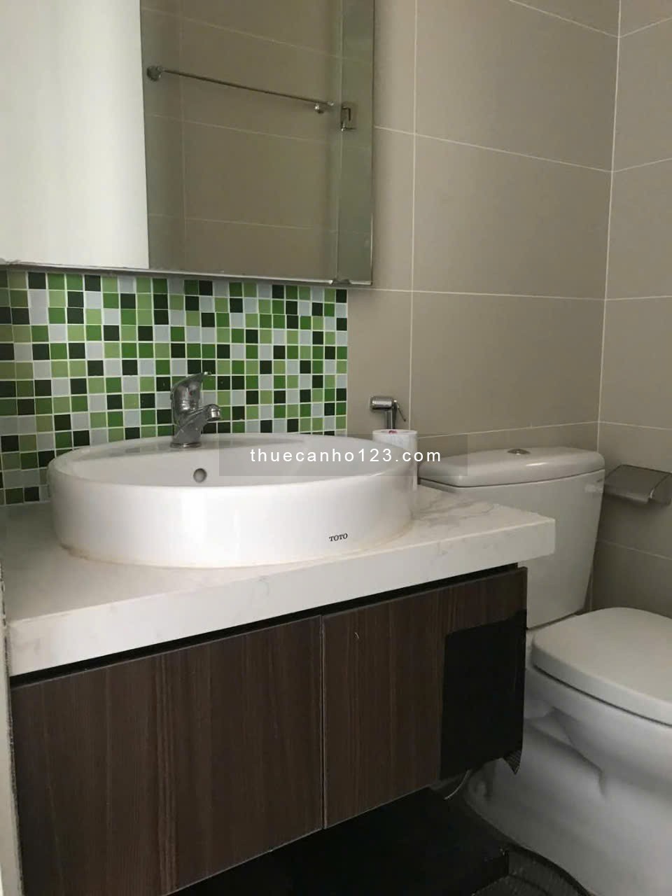 Chung cư Central Garden, Võ Văn Kiệt, Q1: 110m2, 3p ngủ, 2wc, 15tr