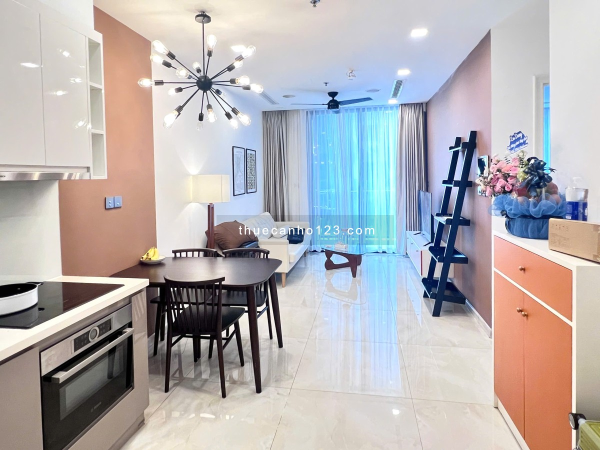 Chuyên căn hộ giá tốt tại Vinhomes Golden River - Bason Quận 1 .LH 0906322053 Linh