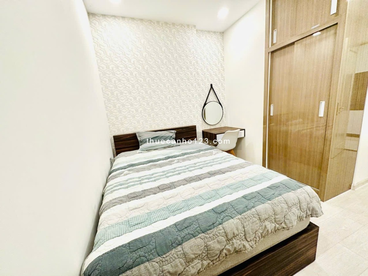 Cho thuê căn hộ 2PN, 2WC, 24 triệu, 70m2 tại Vinhomes Golden River Ba Son, Q1, HCM
