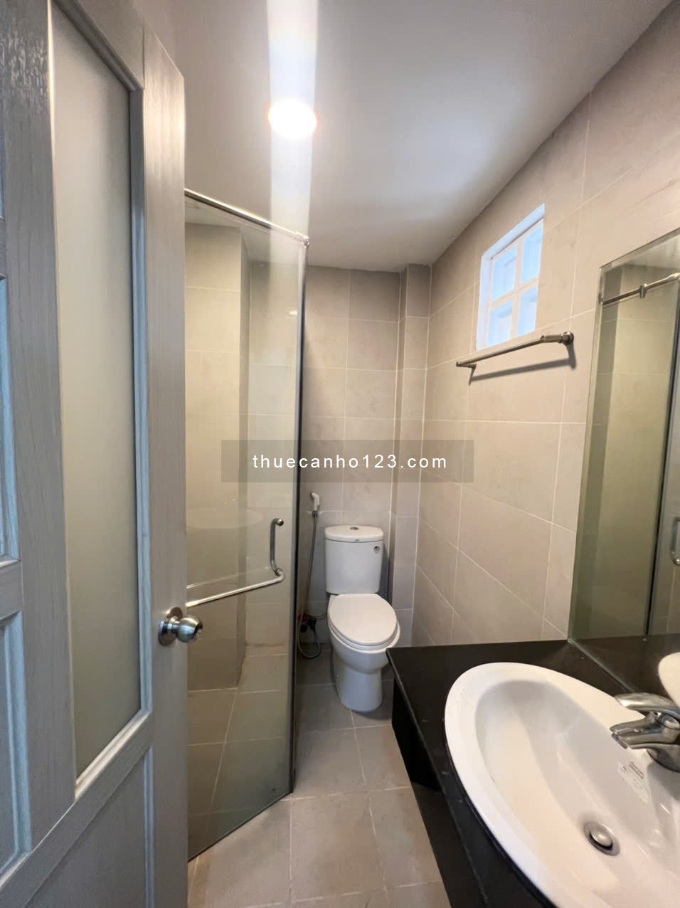 Chung cư Ruby, p15, Tân Bình: 2p ngủ, 2wc, 9tr/th