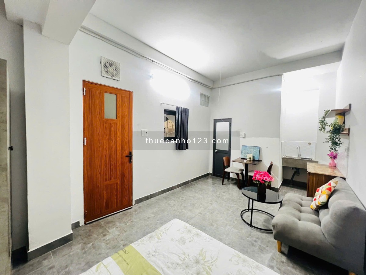 CHDV, Lê Hồng Phong, P12, Q10. 5tr/tháng, 25m2, có cửa sổ.