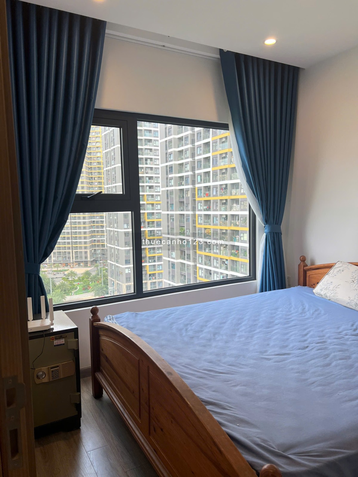 Cho thuê căn 2PN+ full nội thất tòa BS11, DT 69M2 2WC giá 10tr/tháng Khu đô thị Vinhomes Grand Park