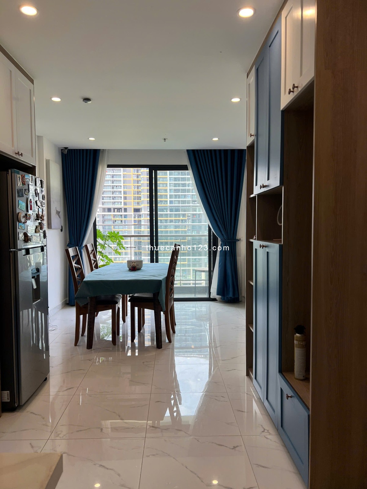 Cho thuê căn 2PN+ full nội thất tòa BS11, DT 69M2 2WC giá 10tr/tháng Khu đô thị Vinhomes Grand Park
