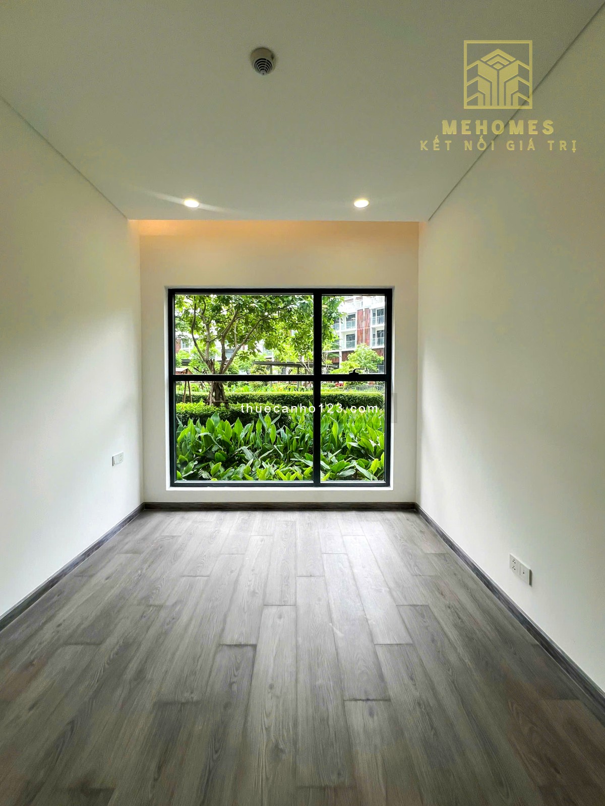 Chính chủ cho thuê 2Pn 96m2 Brilliant NTCB chỉ 18Tr, nhà mới 100%