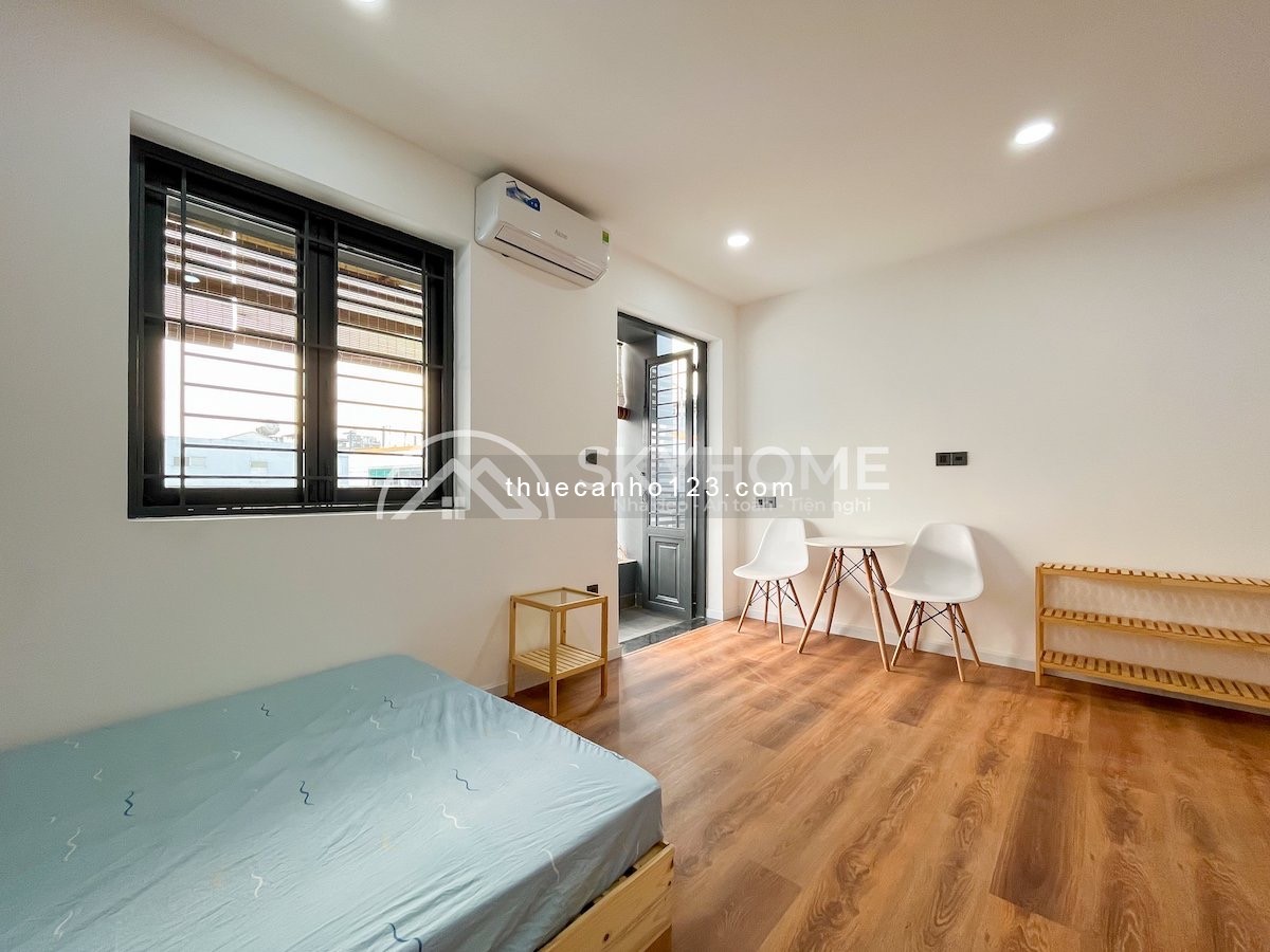 Phòng studio ban công - Gần Lotte Mart, thoáng mát, Ở được liền, Quận 7