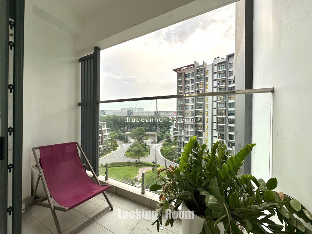 Cho thuê căn hộ 3PN - 2WC FULL NỘI THẤT 120m2 NGAY CELEDON TÂN PHÚ