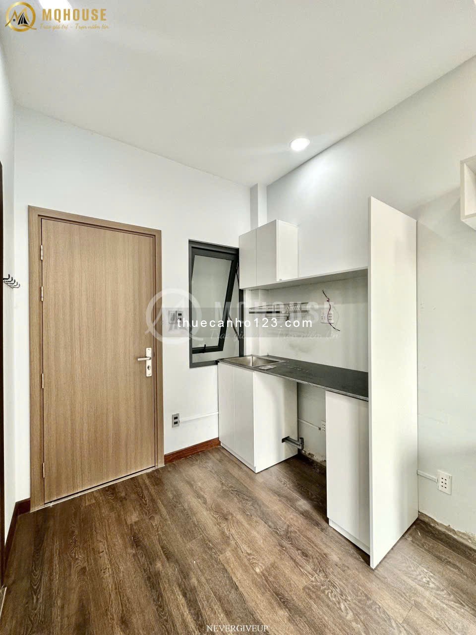 Căn Hộ Balcon/ Cửa Sổ Thoáng, 40m² – Ngã Tư Hàng Xanh – Chợ Bà Chiểu – Lê Quang Định – Bình Thạnh