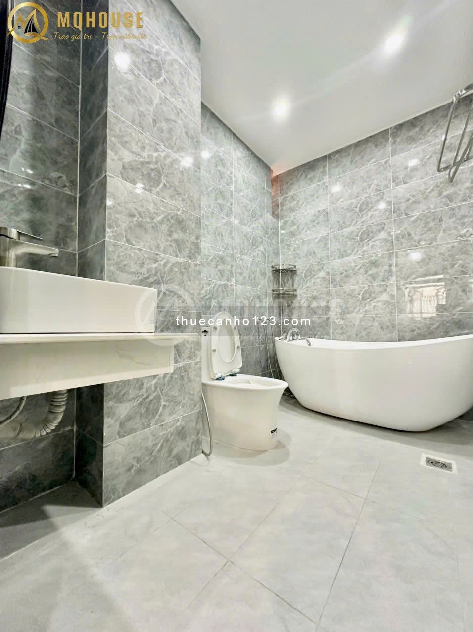 Khai trương Căn Hộ 1PN 2 Bancol Siêu Rộng - Bồn Tắm - Máy Giặc Riêng