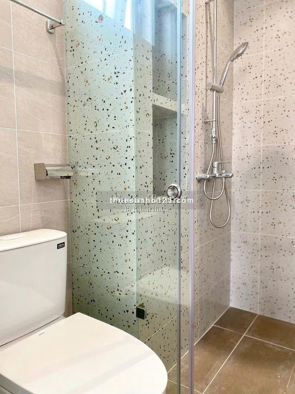 Cho Thuê CH/CC Mini Full Nội Thất Bancol 1PN 55m2 Ngay CV Hoàng Văn Thụ