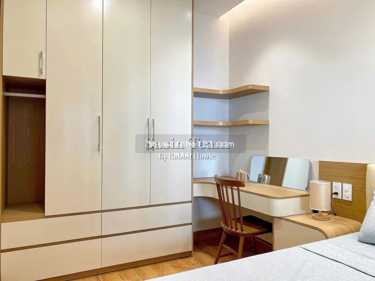 Cho Thuê CH/CC Mini Full Nội Thất Bancol 1PN 55m2 Ngay CV Hoàng Văn Thụ