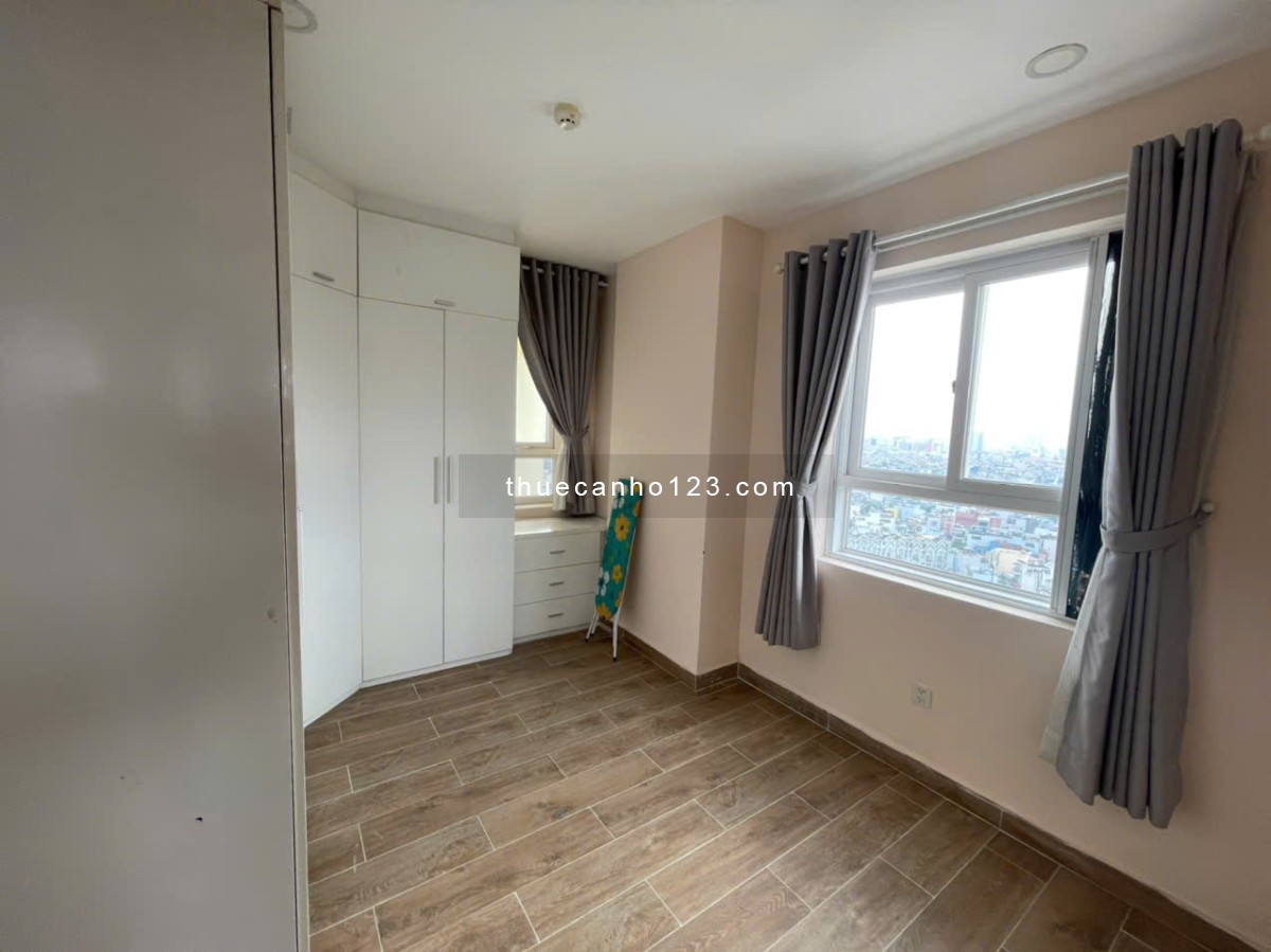 Cho thuê căn hộ Sunny Plaza 3 Phòng Ngủ. 2WC, 100m2 Tiện Nghi Y Hình 16Tr Tel 0846616468 Quang Tèo