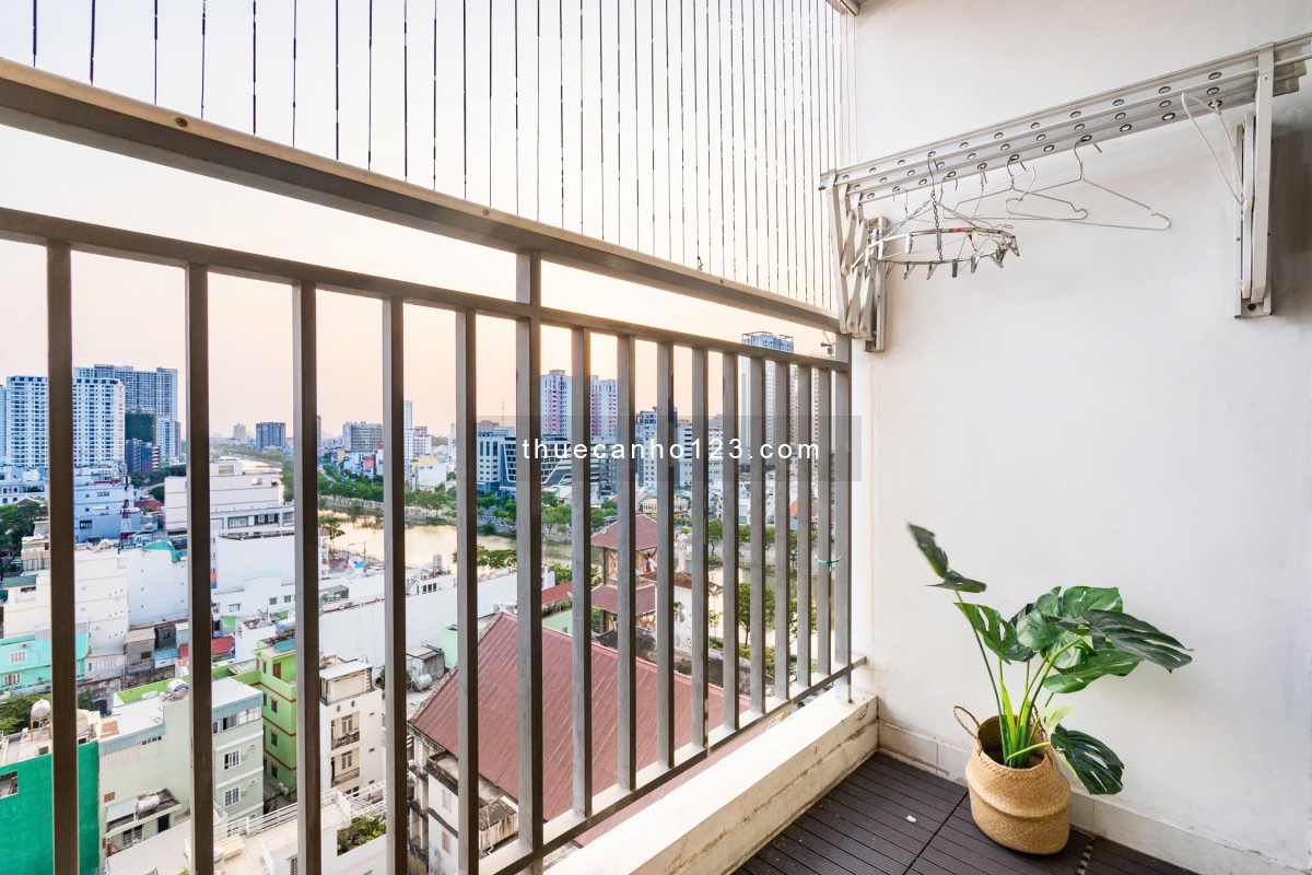 Cho Thuê Căn Hộ River Gate Quận 4, 3 phòng ngủ đẹp