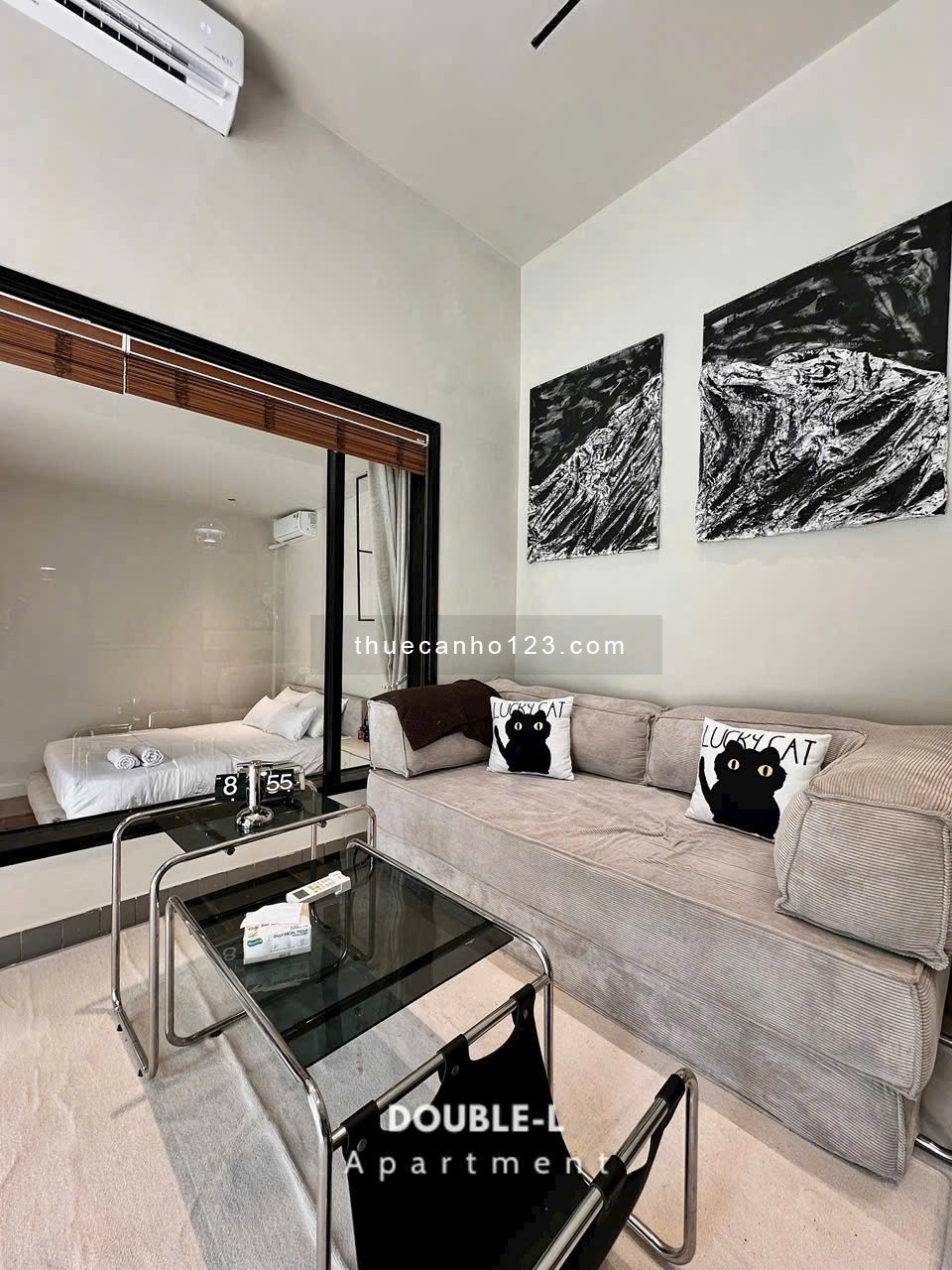 Cho thuê căn hộ quận 3 - 2PN 100m2 - Sân Vườn Riêng - Oto đổ cửa, Gần BV Bình Dân, Vòng Xoay Dân Chủ