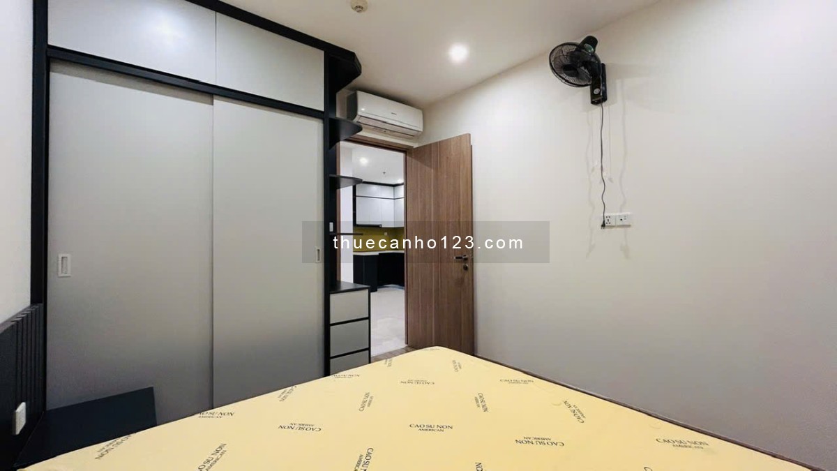 Chính chủ cho thuê căn 2n1vs đầy đủ nội thất, tầng trung giá 7.5 triệu bao phí tại Ocean Park