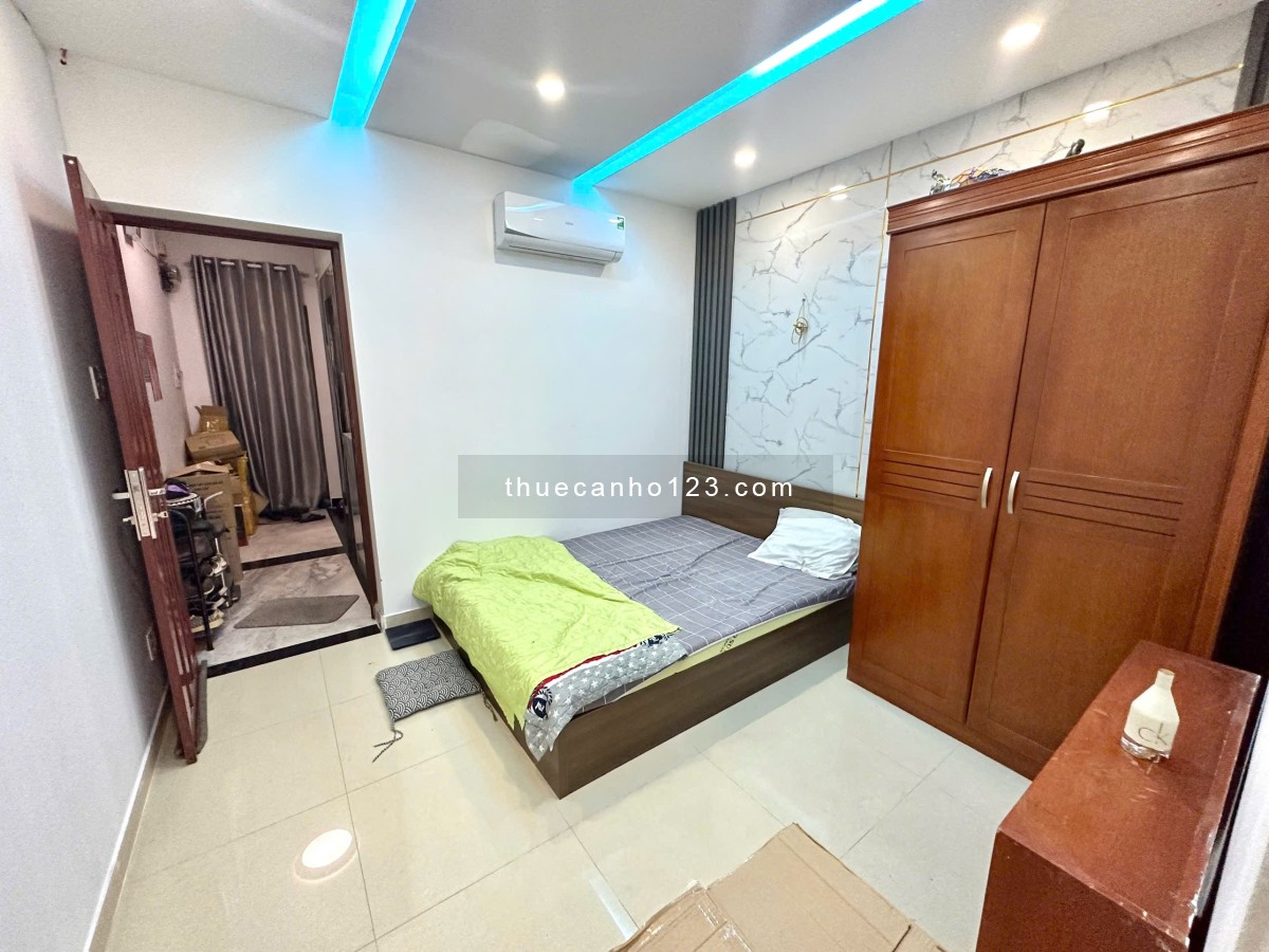 Cho Thuê Penhouse 1PN Full Nội Thất Bancol Ngay CV Hoàng Văn Thụ