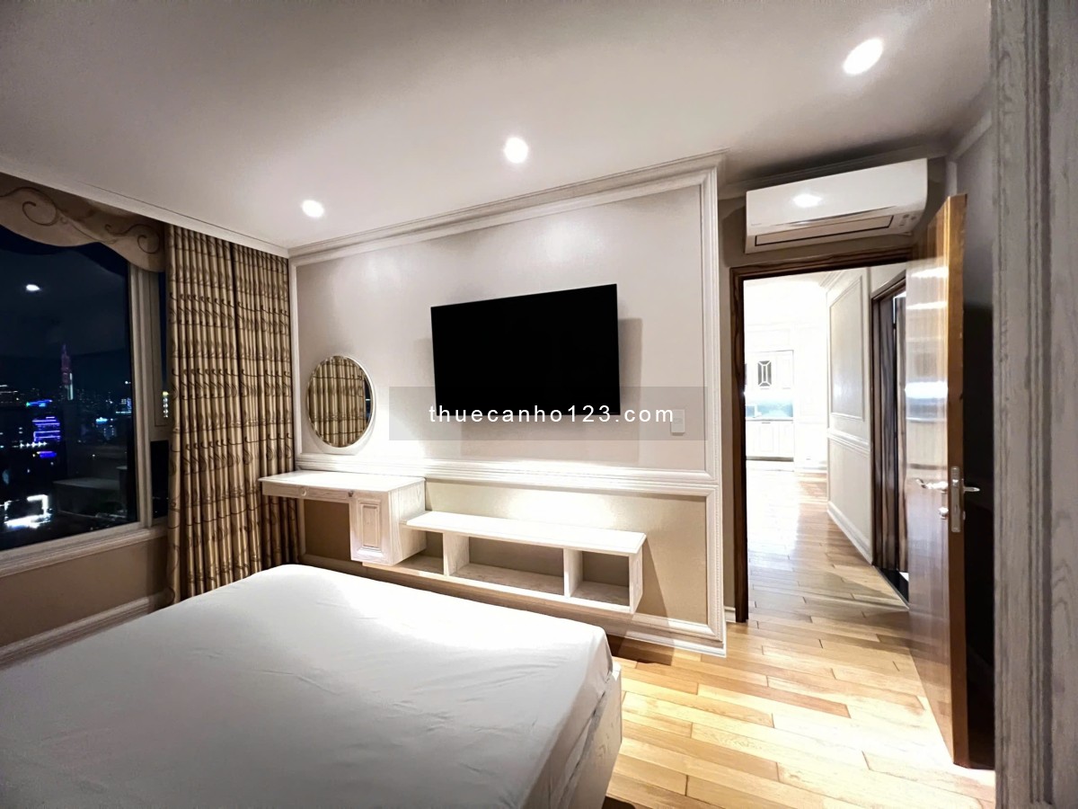 Cho Thuê Căn Hộ 2 Phòng Ngủ LEMAN LUXURY TRUNG TÂM QUẬN 3, Đầy Đủ Tiện Nghi, LH 0906.887.586 Quân