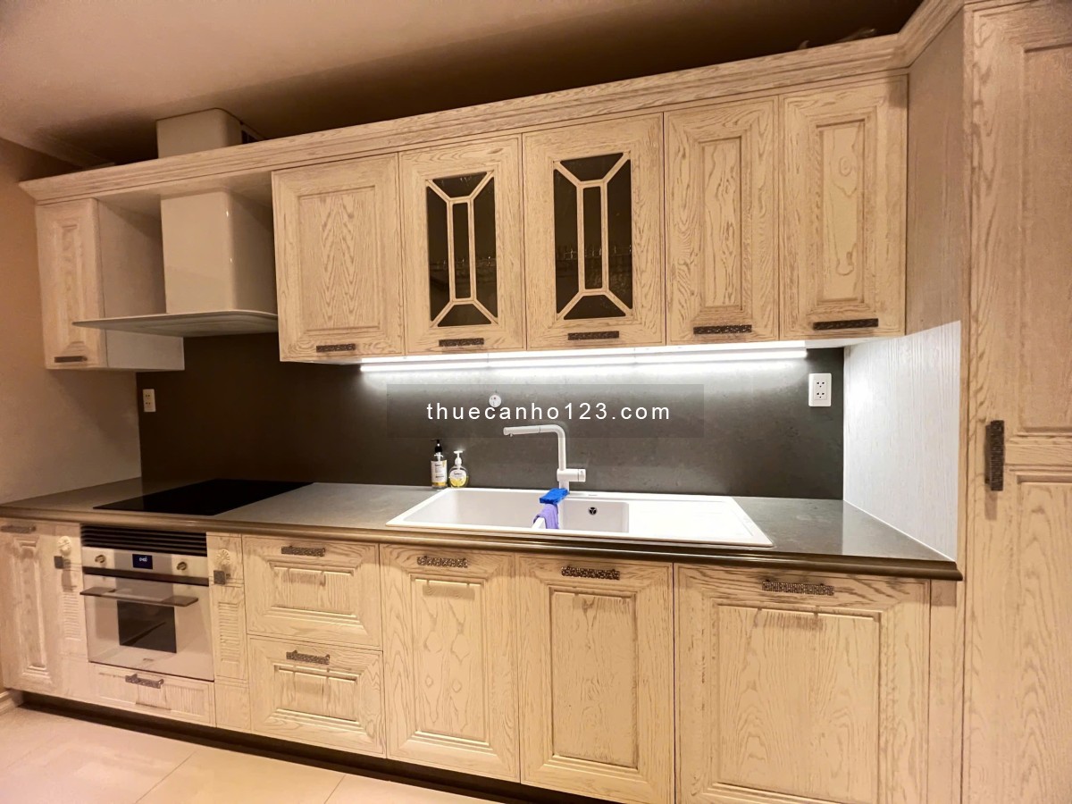 Cho Thuê Căn Hộ 2 Phòng Ngủ LEMAN LUXURY TRUNG TÂM QUẬN 3, Đầy Đủ Tiện Nghi, LH 0906.887.586 Quân