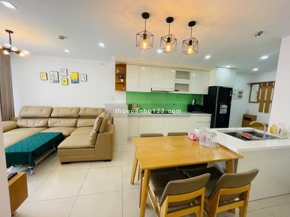 Cần cho thuê nhanh căn hộ Scenic Valley, PMH Q7 nhà đẹp, 2PN 71m2 full nt 17tr/th