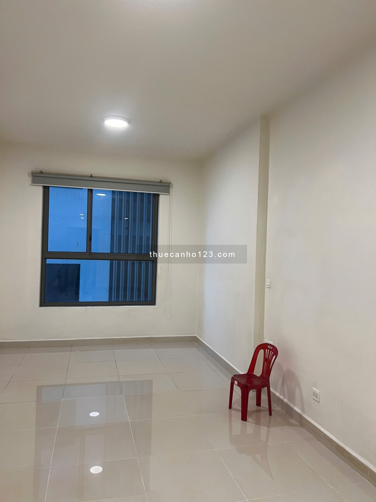 Cho thuê căn hộ Newton Residence 41 m2 nội thất cơ bản giá 11 tr