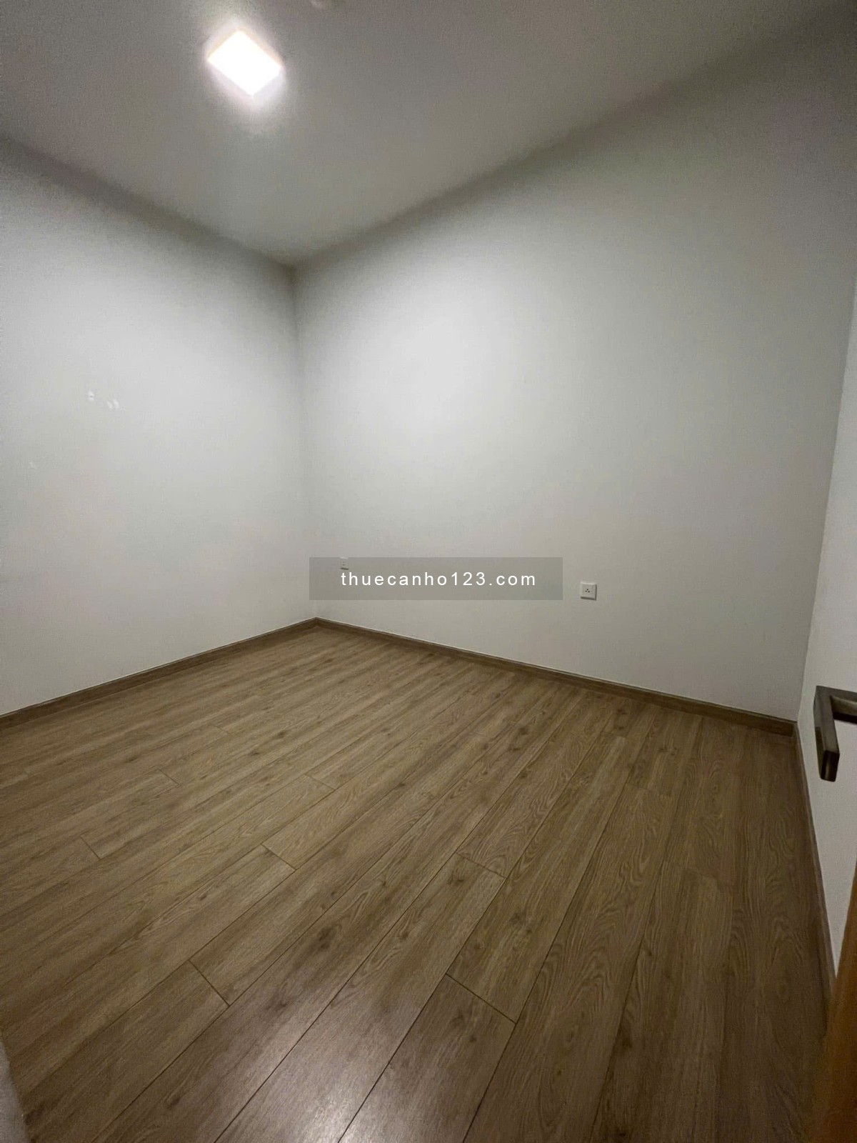 Chung cư Phú Thanh, 212 Thoại Ngọc Hầu, TP, 75m2, 2PN, 7tr/tháng.