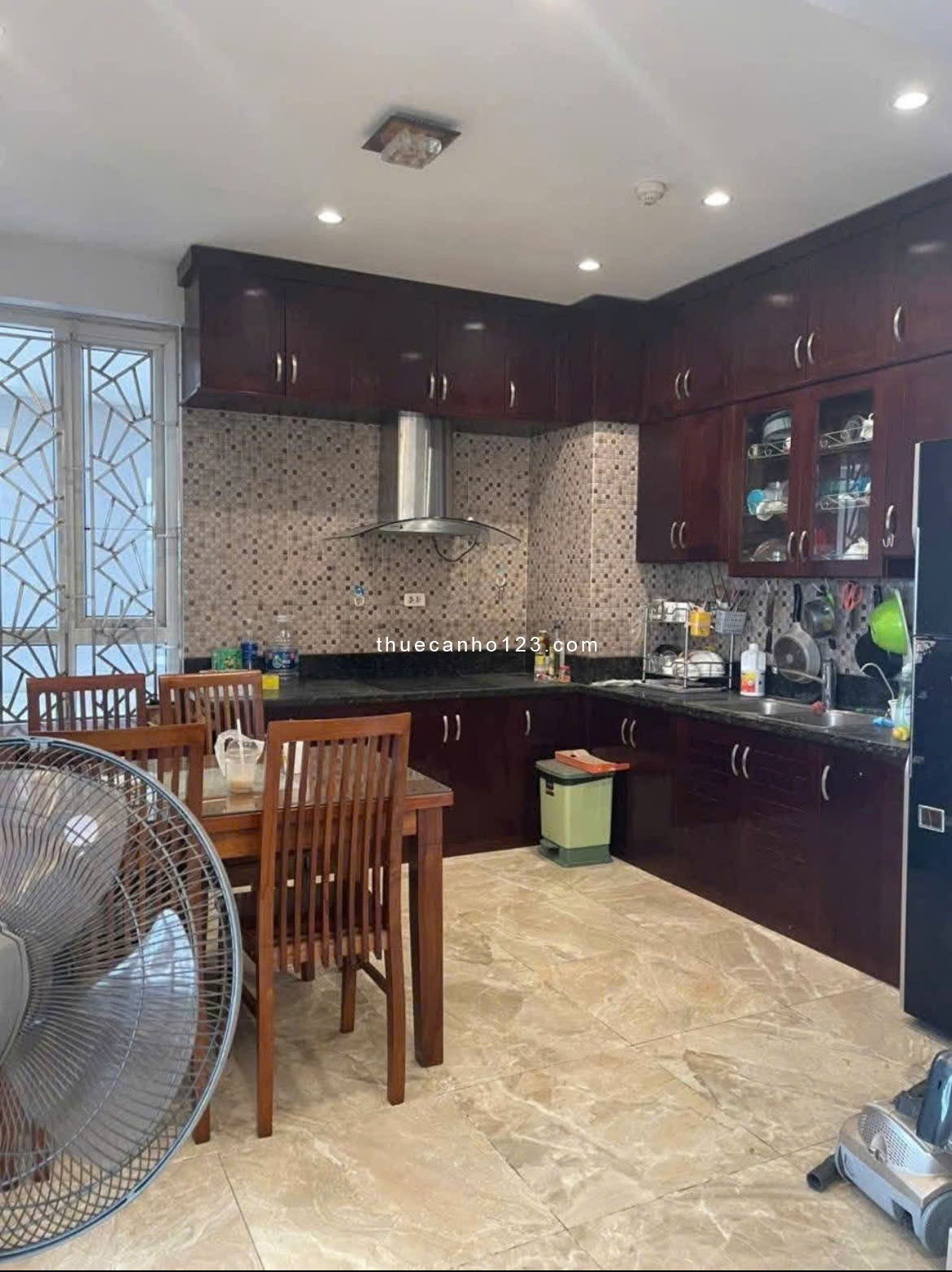 Chung cư Harmona,Trương Công Định, TB: 2p ngủ, full NT, 11tr/th, 87m2, 2PN.