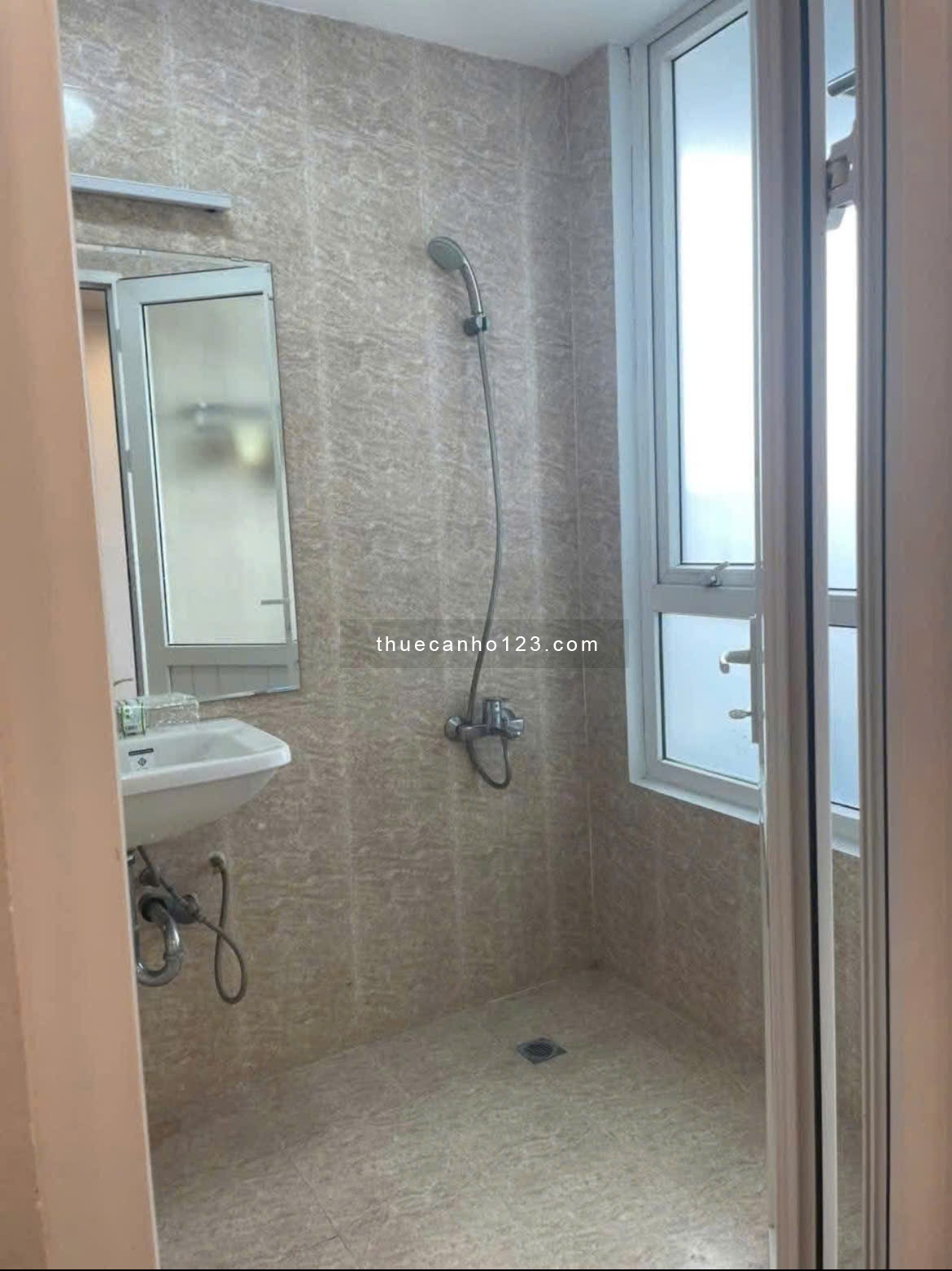 Chung cư Harmona,Trương Công Định, TB: 2p ngủ, full NT, 11tr/th, 87m2, 2PN.