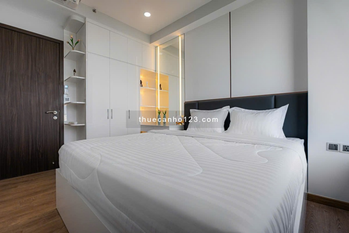 Cần cho thuê CH The Peak Midtown M8, nhà mới, giá cực rẻ, 2 phòng ngủ, có ô xe. LH: 0916529786