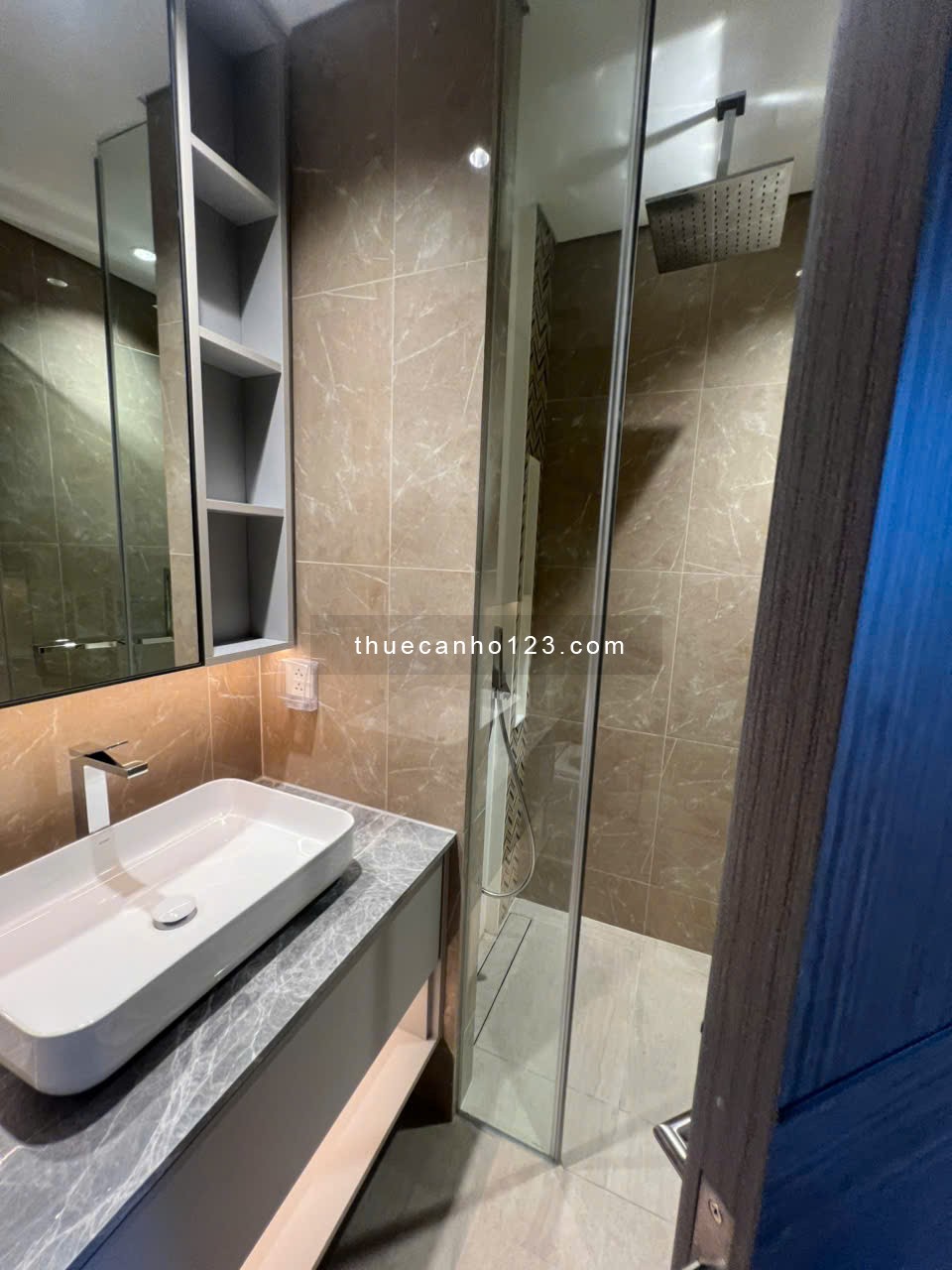 Căn hộ 2PN rộng 81m² The Opera cho thuê – View đẹp, nội thất cao cấp, giá tốt nhất thị trường